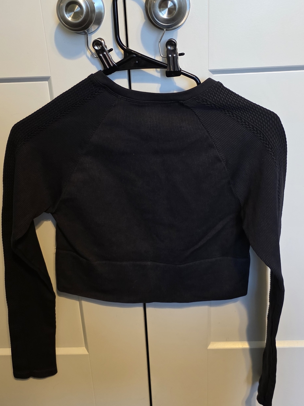 Offline By Aerie  Black Ribbed Cropped Crewneck Sweatshirt - Picture 2 of 3